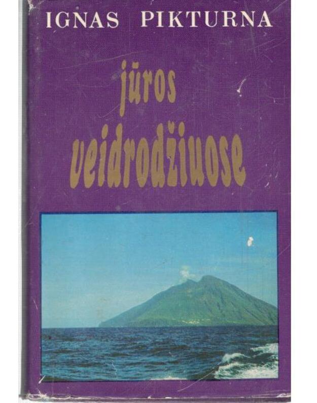 Jūros veidrodžiuose - Pikturna Ignas